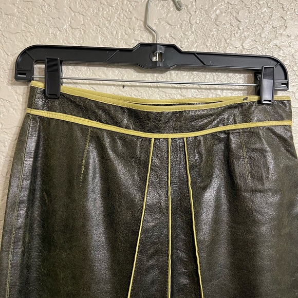 💯 Vintage NIAZ MILANO leather skirt 💚 SZ 6 EXCELLENT CONDITION - Picture 5 of 9